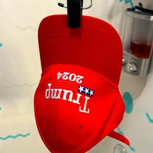 Donald Trump cap one size fits all red and white